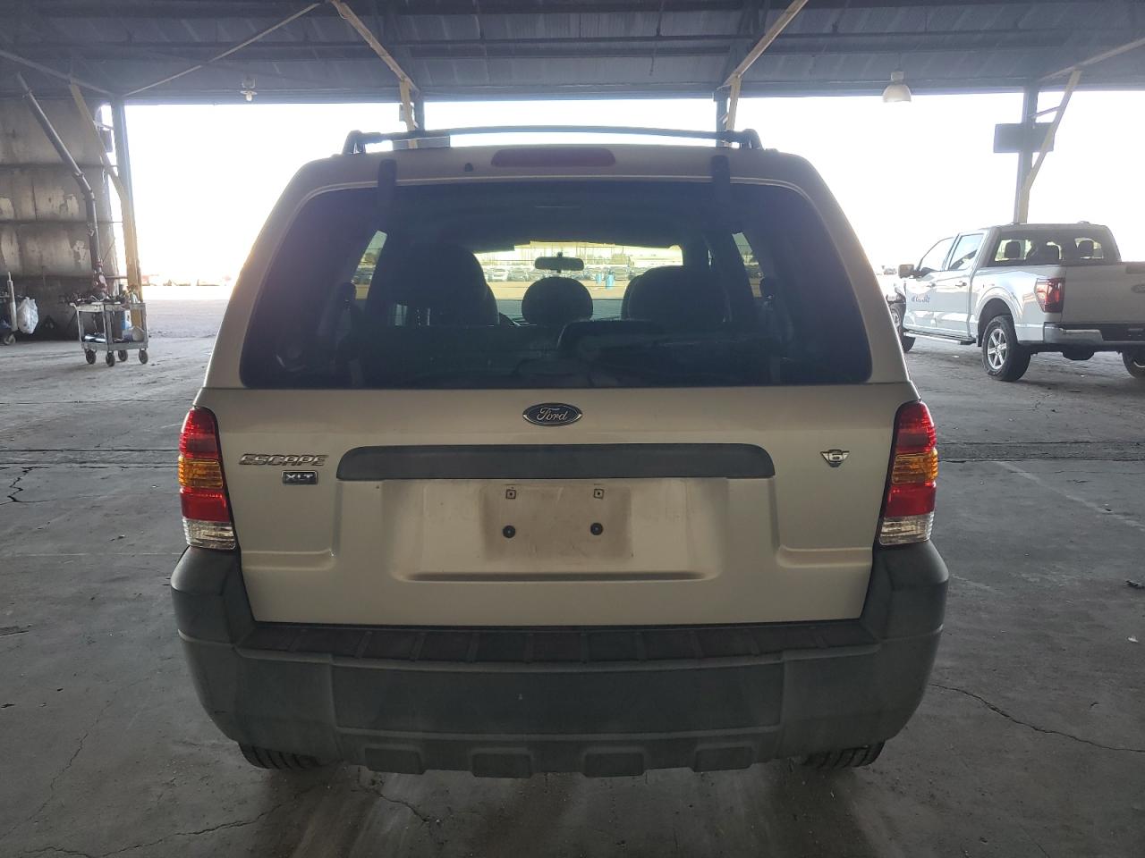 2005 Ford Escape Xlt VIN: 1FMYU03165KC82292 Lot: 80742084