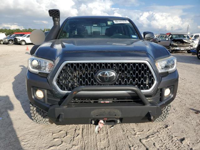  TOYOTA TACOMA 2018 Сірий