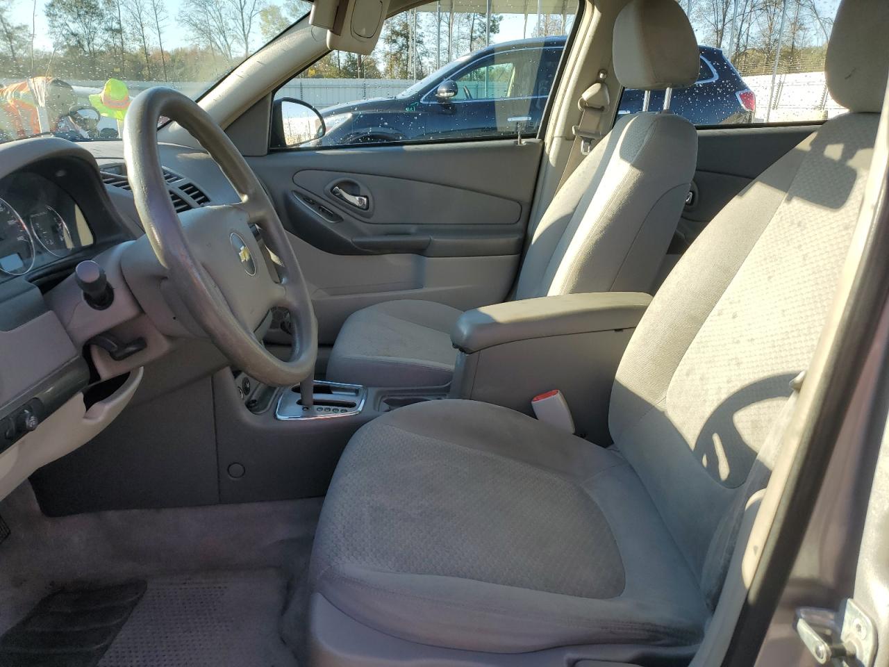 2008 Chevrolet Malibu - Image 7