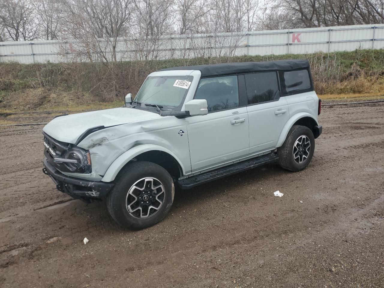 2022 Ford Bronco - Image 1