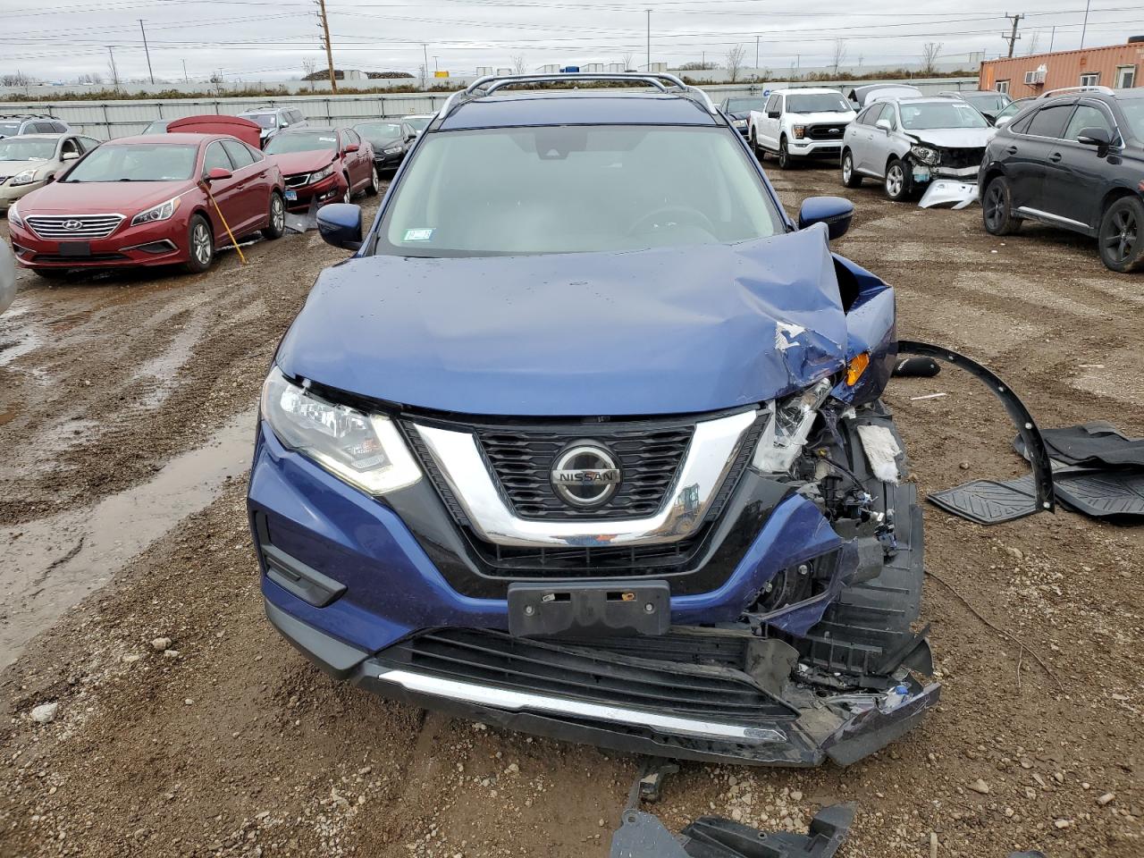 2019 Nissan Rogue - Image 5