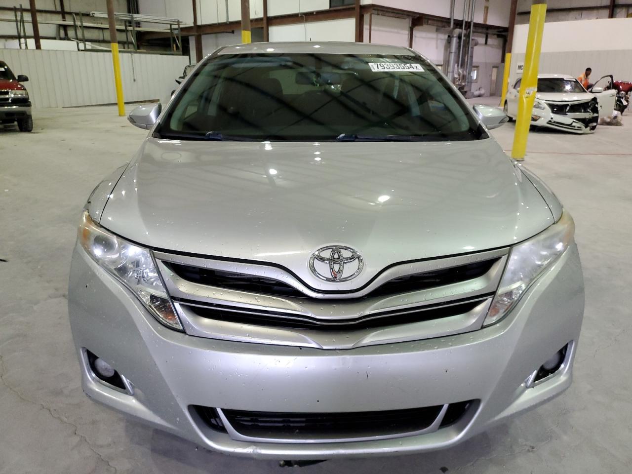 2014 Toyota Venza - Image 5