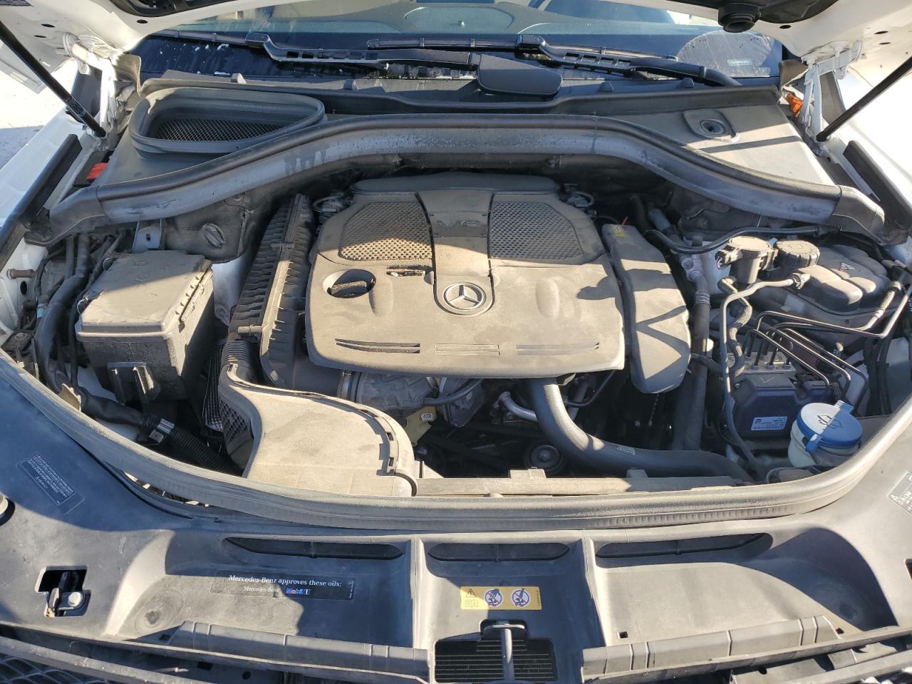 2016 Mercedes-Benz GLE - Image 14