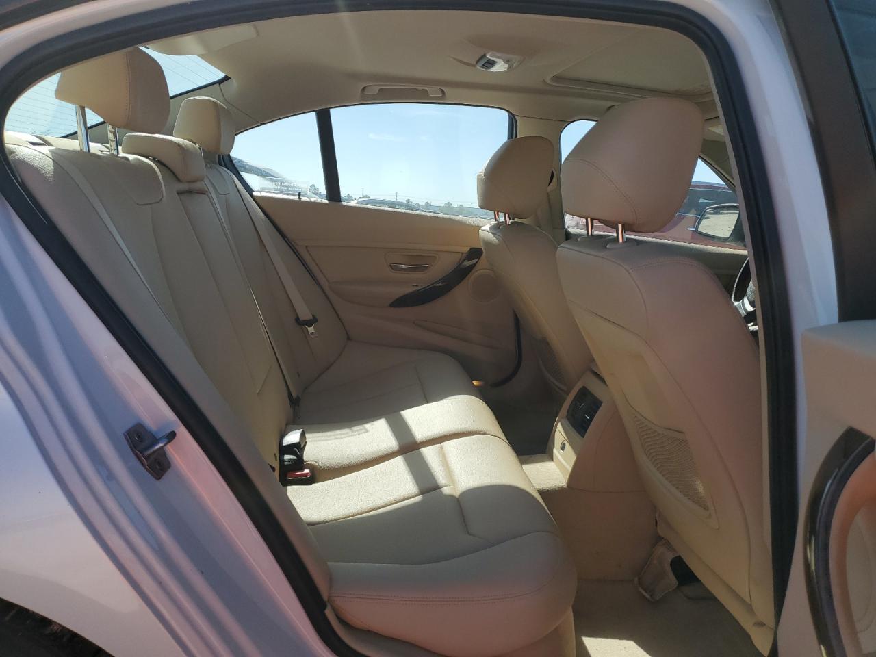 2014 BMW 3er - Image 10
