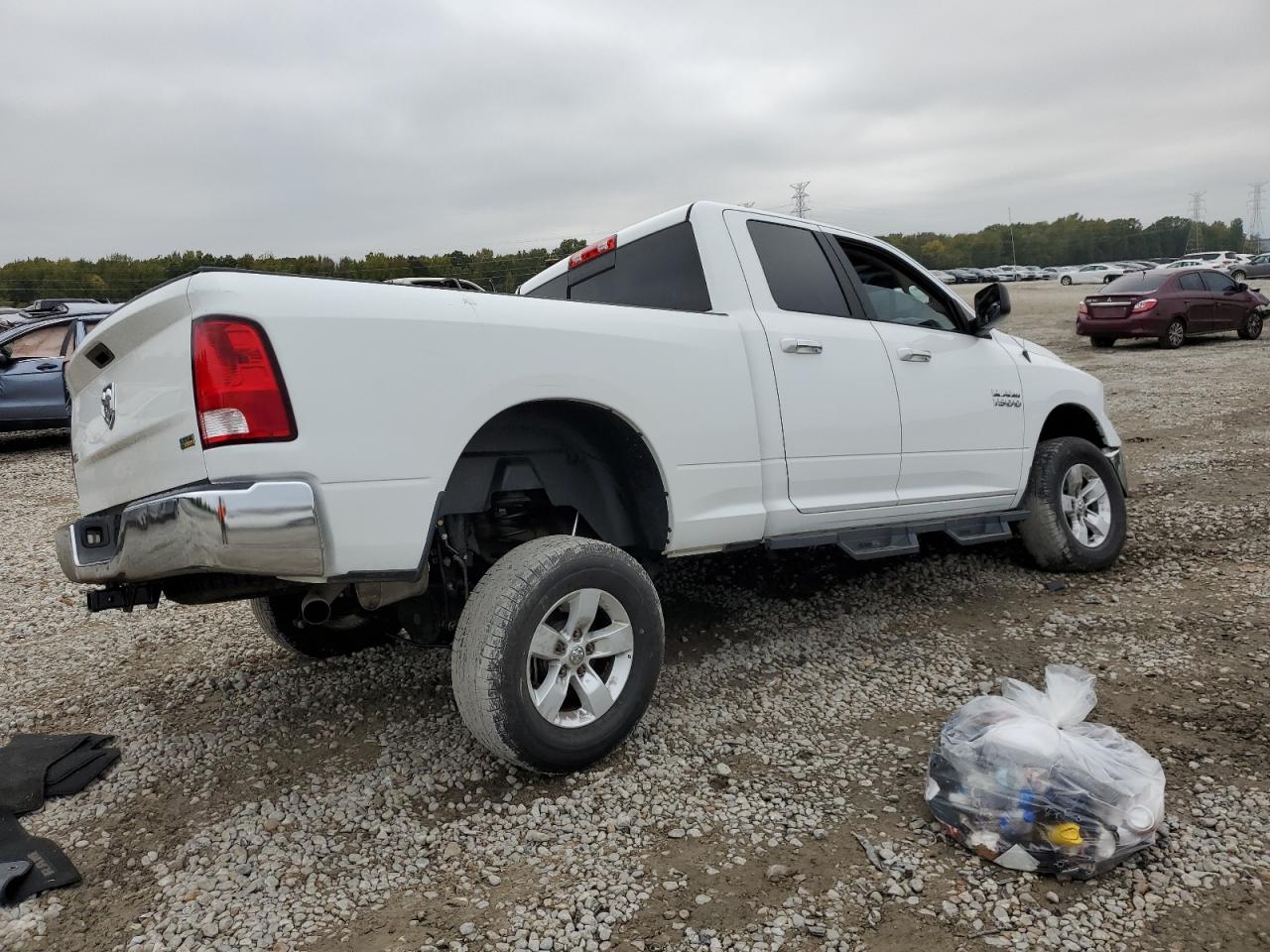 2017 RAM 1500 - Image 3