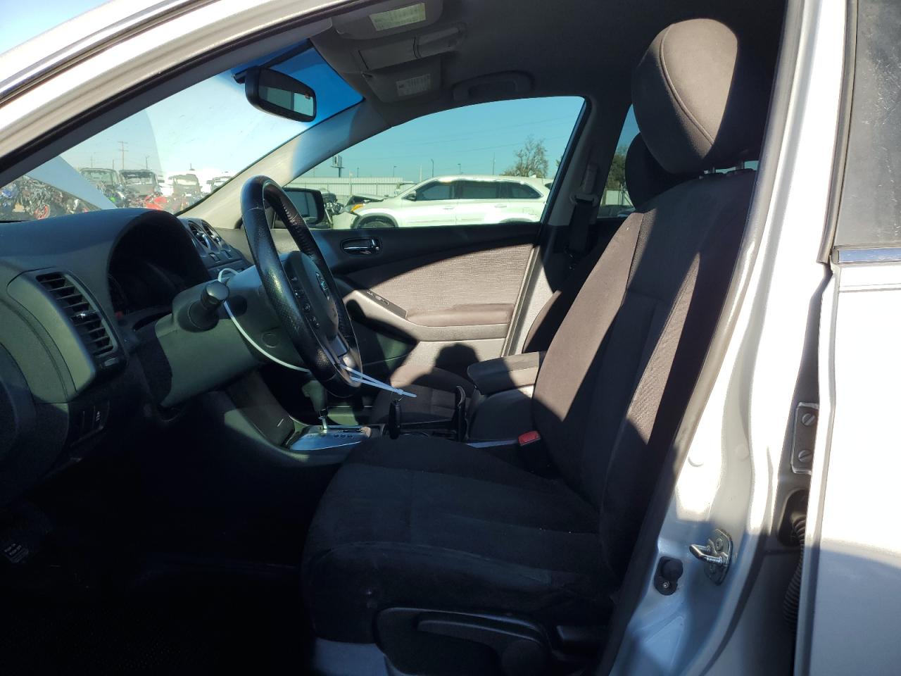 2012 Nissan Altima - Image 7