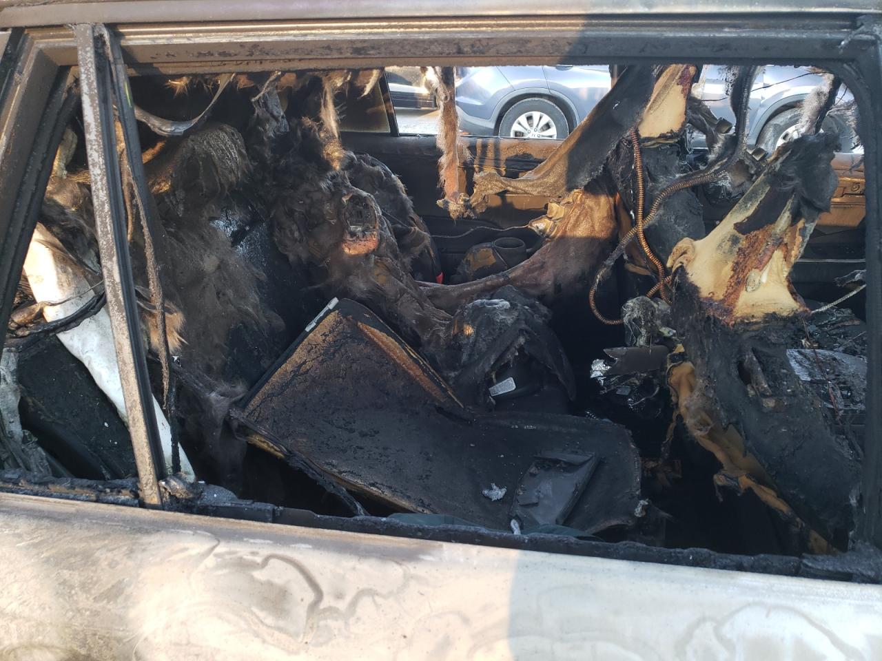 2021 Toyota Rav4 Xle VIN: 2T3P1RFV2MC205230 Lot: 80309804