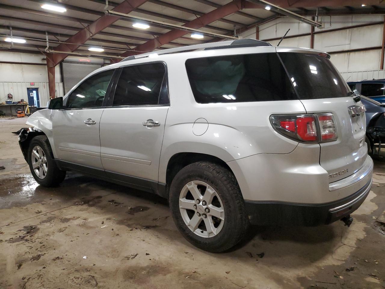 2013 GMC Acadia - Image 2