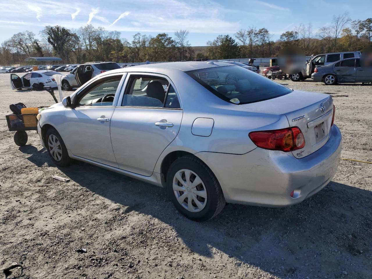 2009 Toyota Corolla - Image 2