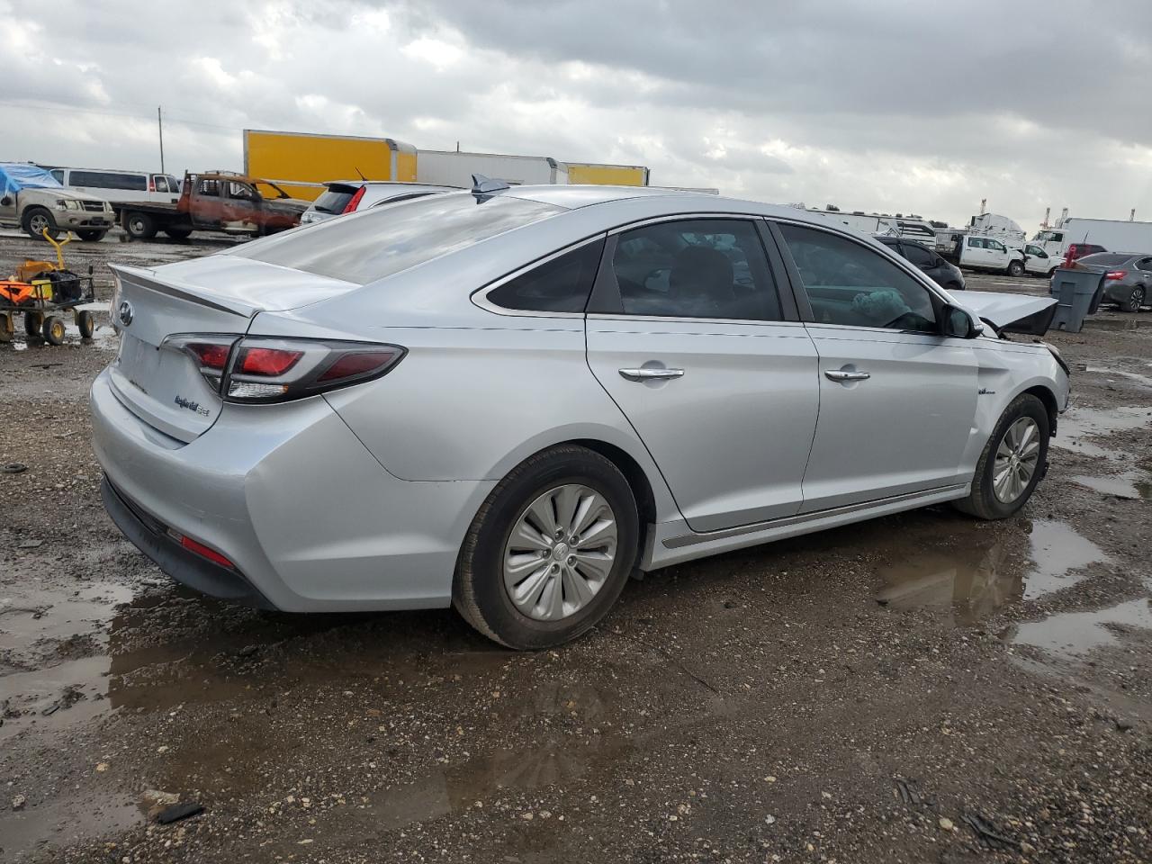 2017 Hyundai Sonata - Image 3