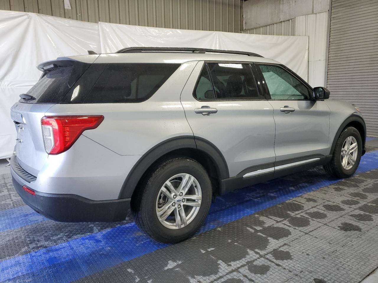 VIN 1FMSK7DH9MGC10410 2021 FORD EXPLORER no.3