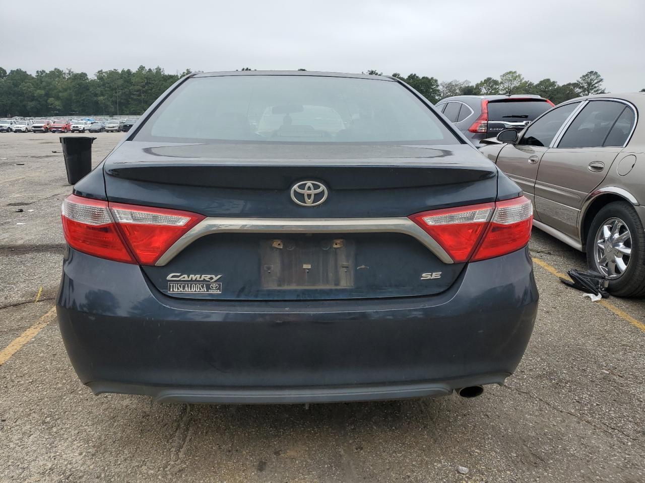 VIN 4T1BF1FK5GU211635 2016 TOYOTA CAMRY no.6