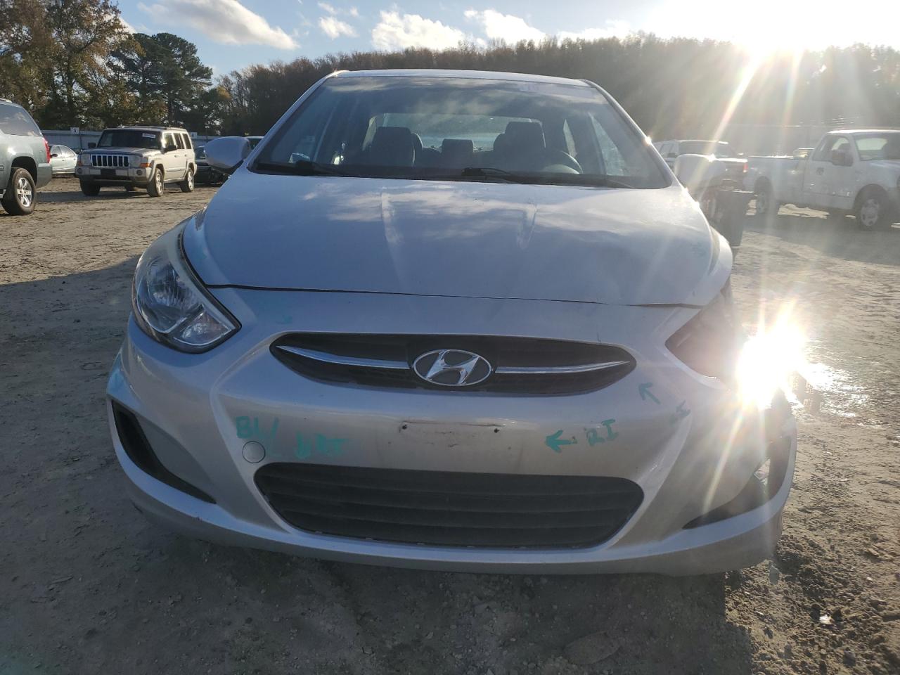 2016 Hyundai Accent - Image 5