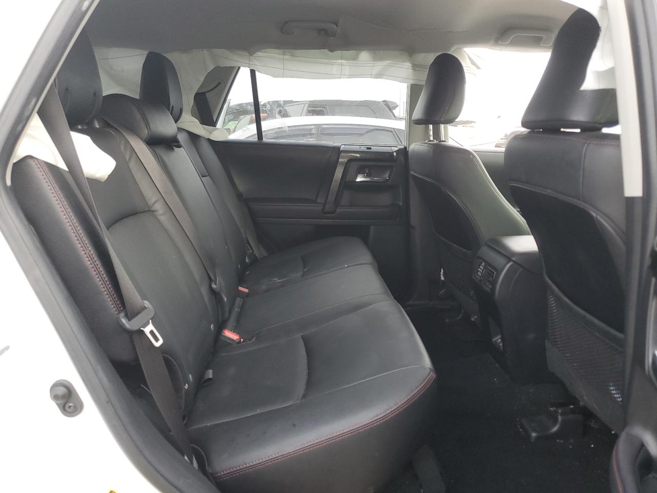 2022 Toyota 4Runner - Image 11