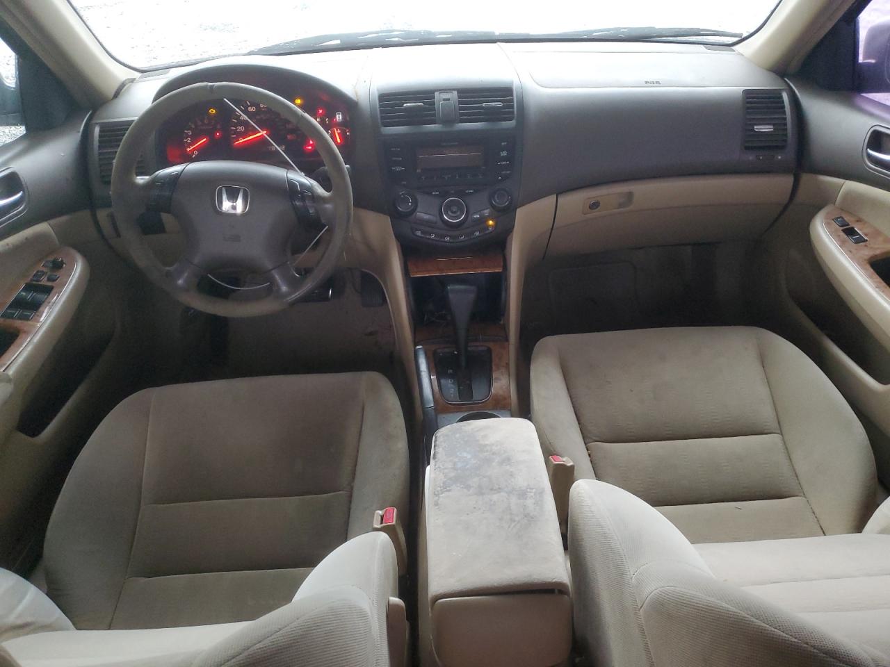 2004 Honda Accord - Image 8