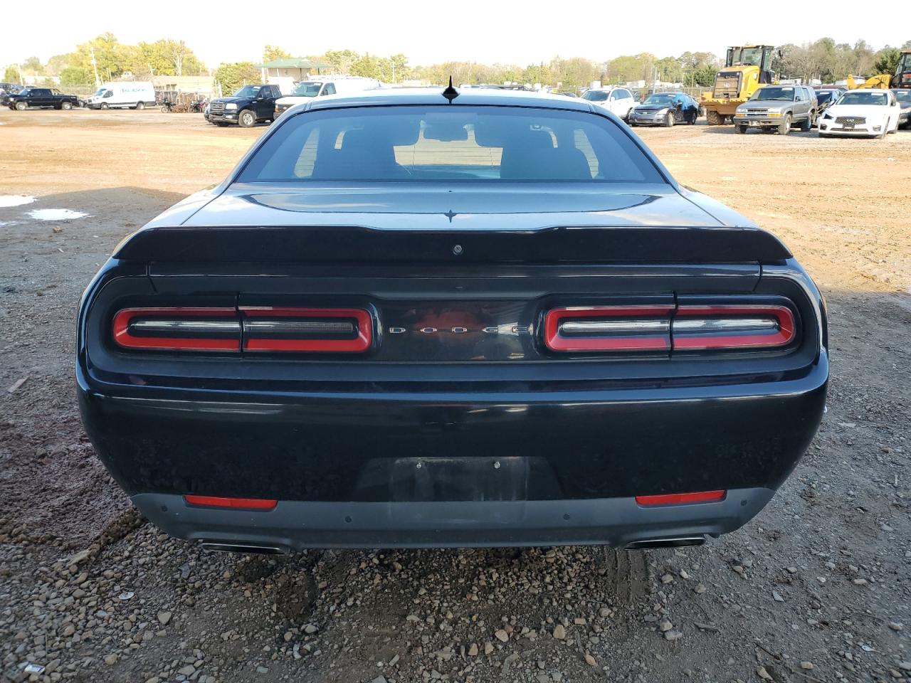 2015 Dodge Challenger Sxt VIN: 2C3CDZAT0FH716100 Lot: 80750634