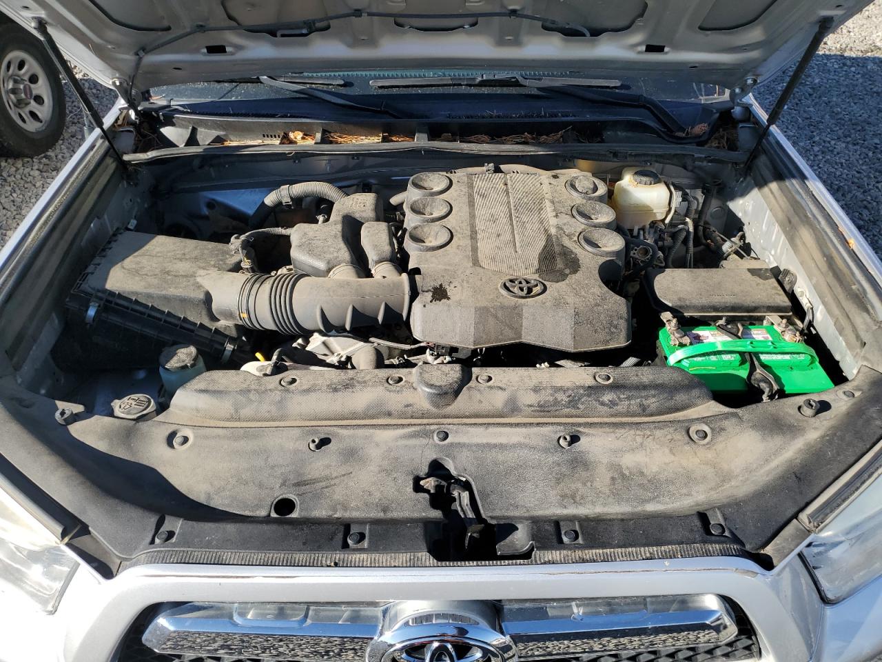 2011 Toyota 4Runner - Image 12