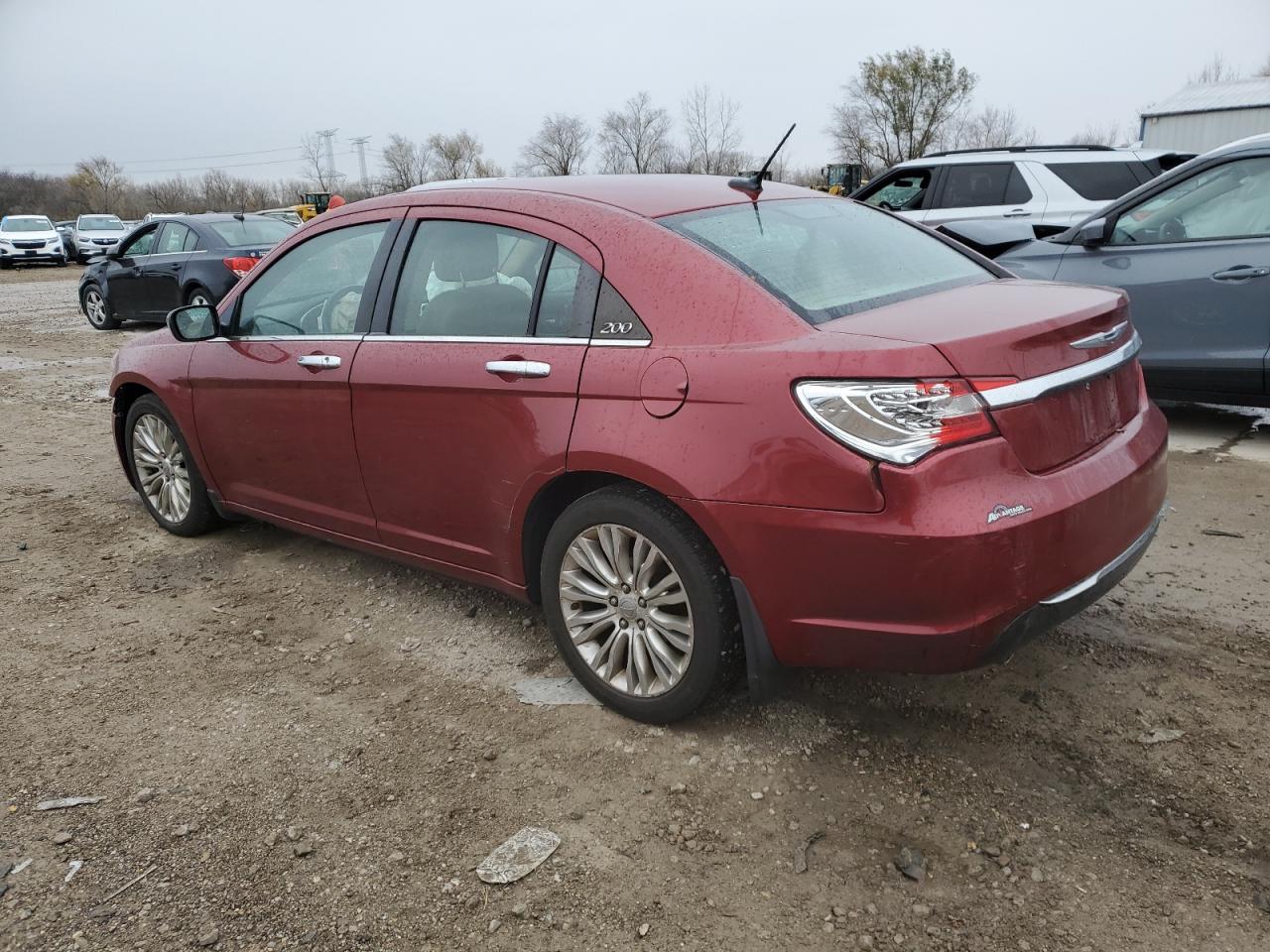 2012 Chrysler 200 - Image 2