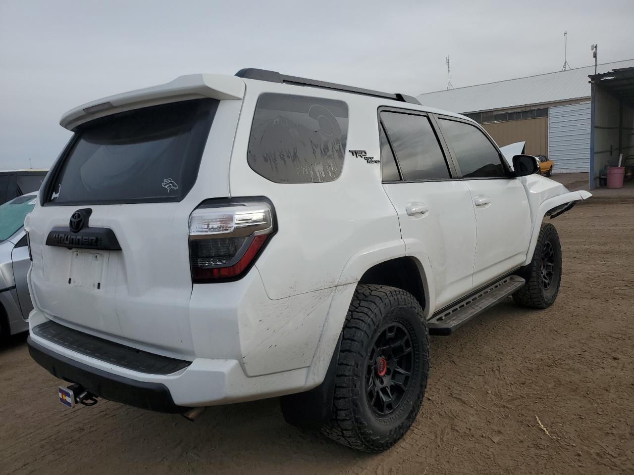 2022 Toyota 4Runner - Image 3