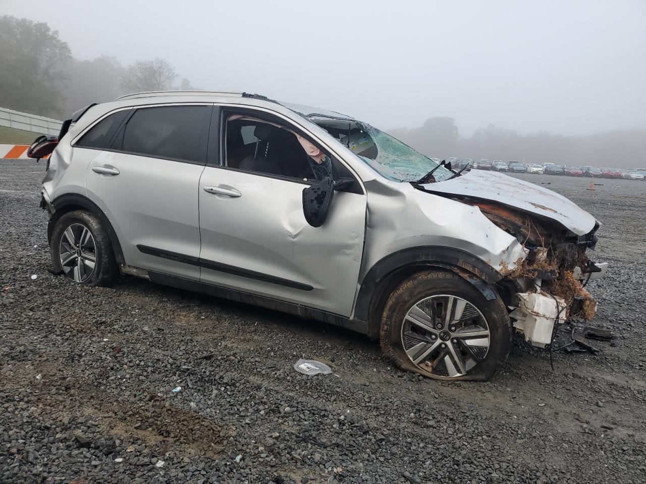 2020 Kia Niro - Image 4