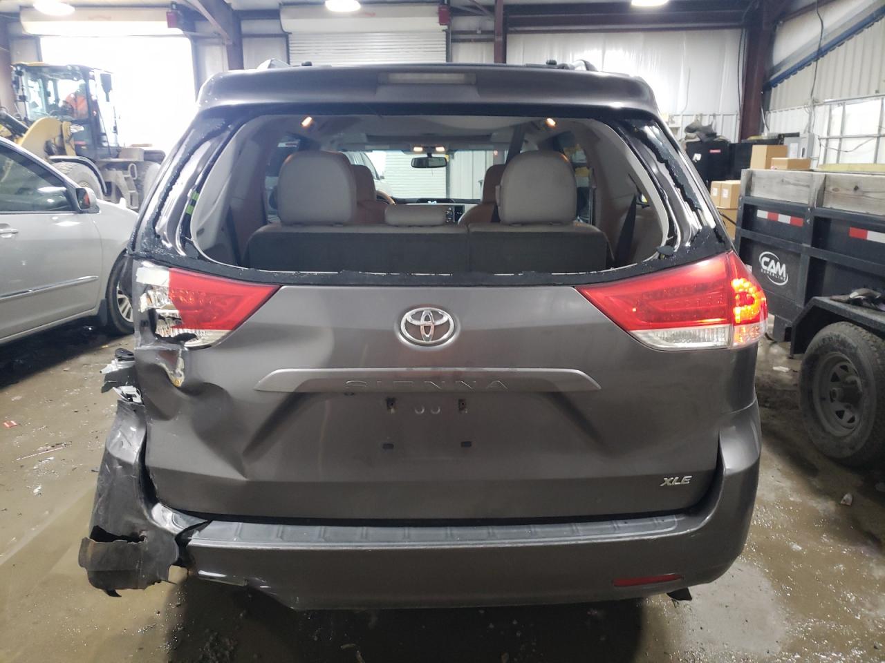 VIN 5TDYK3DCXDS286610 2013 TOYOTA All Models no.6