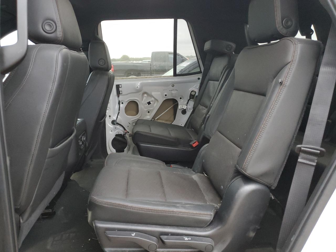 2021 Chevrolet Tahoe - Image 11
