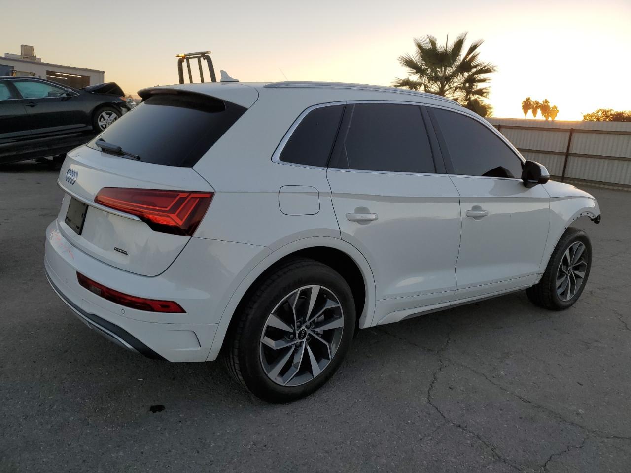2021 Audi Q5 - Image 3