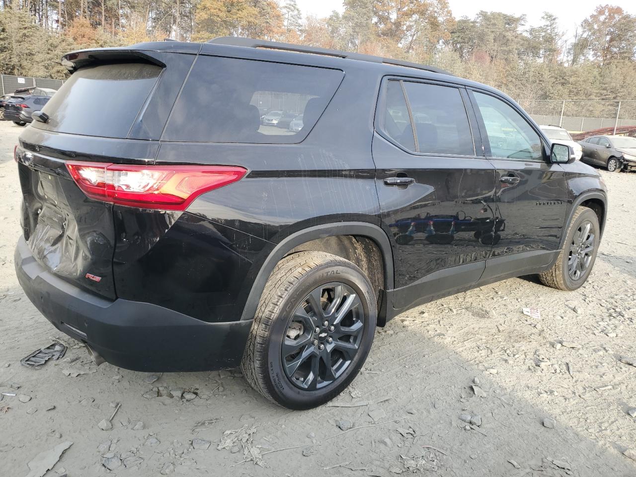 2021 Chevrolet Traverse - Image 3