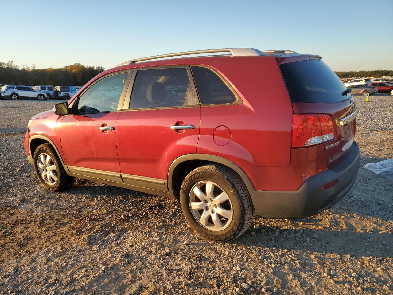2011 Kia Sorento - Image 2