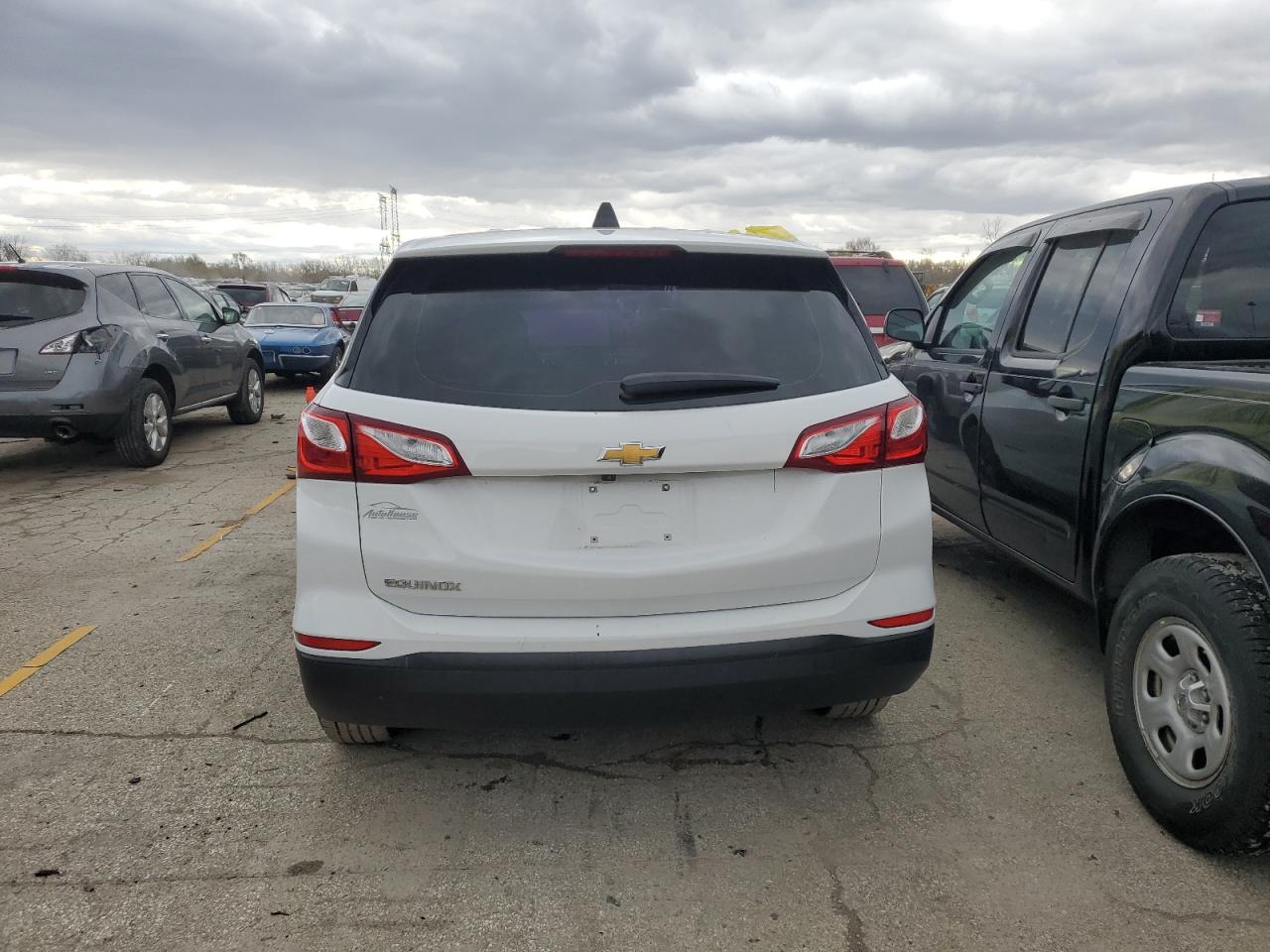 2020 Chevrolet Equinox - Image 6