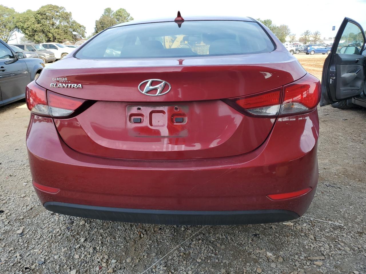 2014 Hyundai Elantra - Image 6