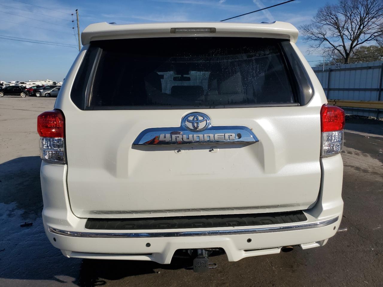 2011 Toyota 4Runner Sr5 VIN: JTEZU5JR1B5018854 Lot: 80055434