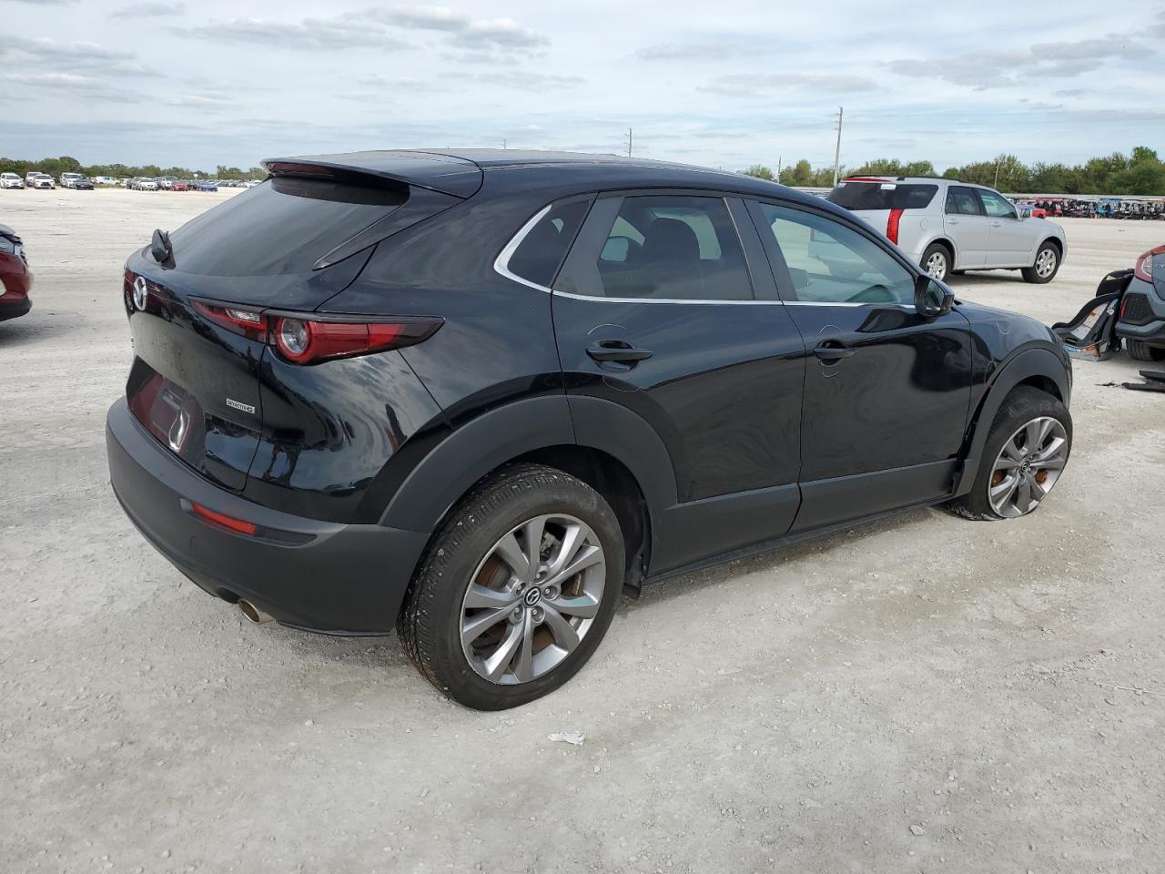 2021 Mazda CX-30 - Image 3
