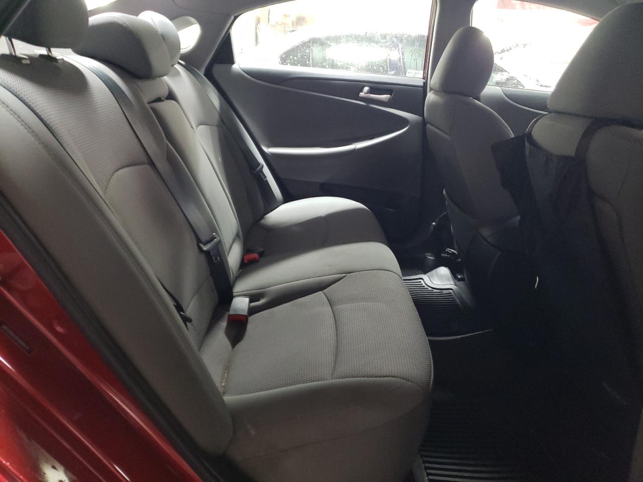 2014 Hyundai Sonata - Image 10