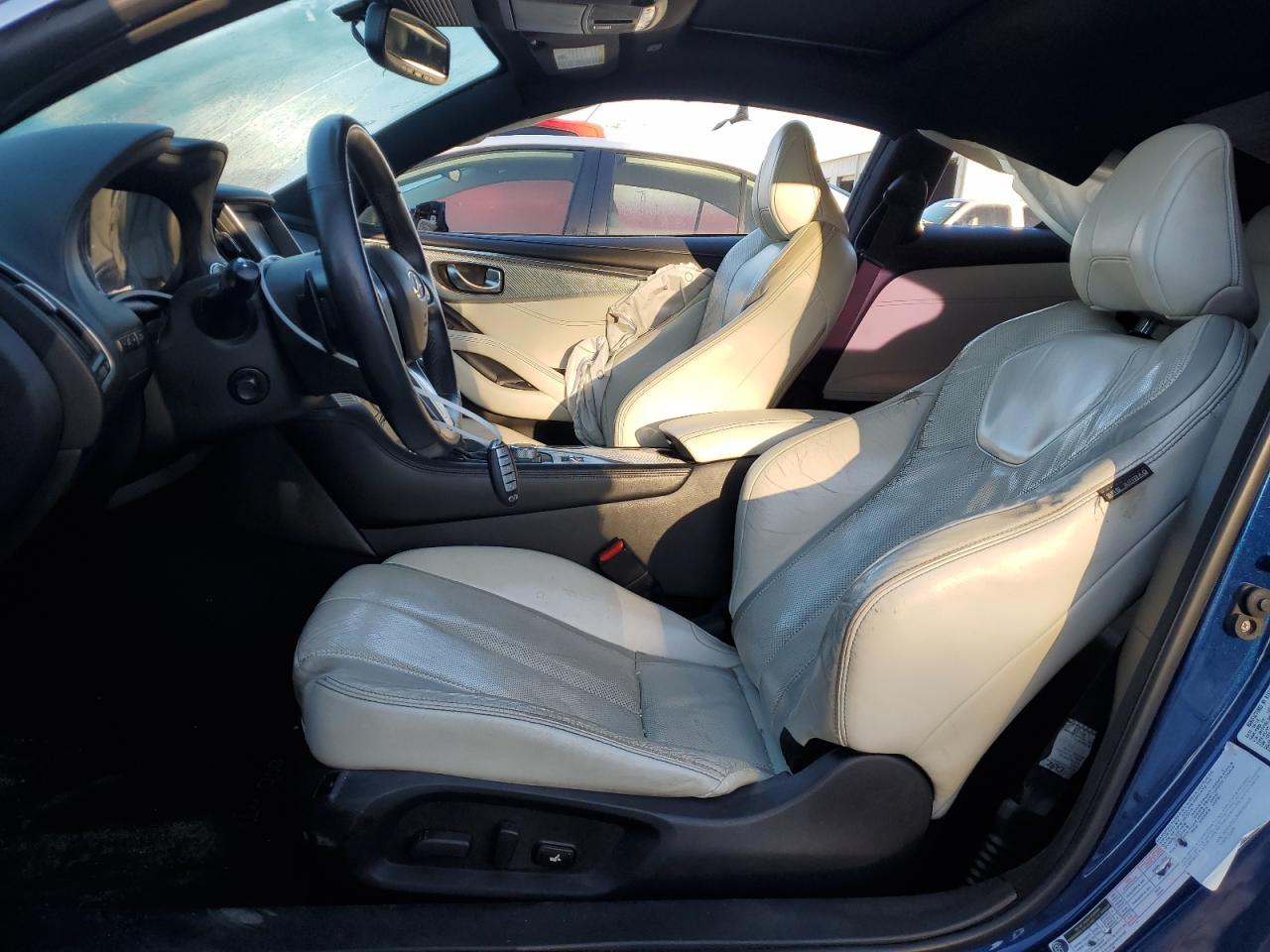 2017 Infiniti Q60 - Image 7