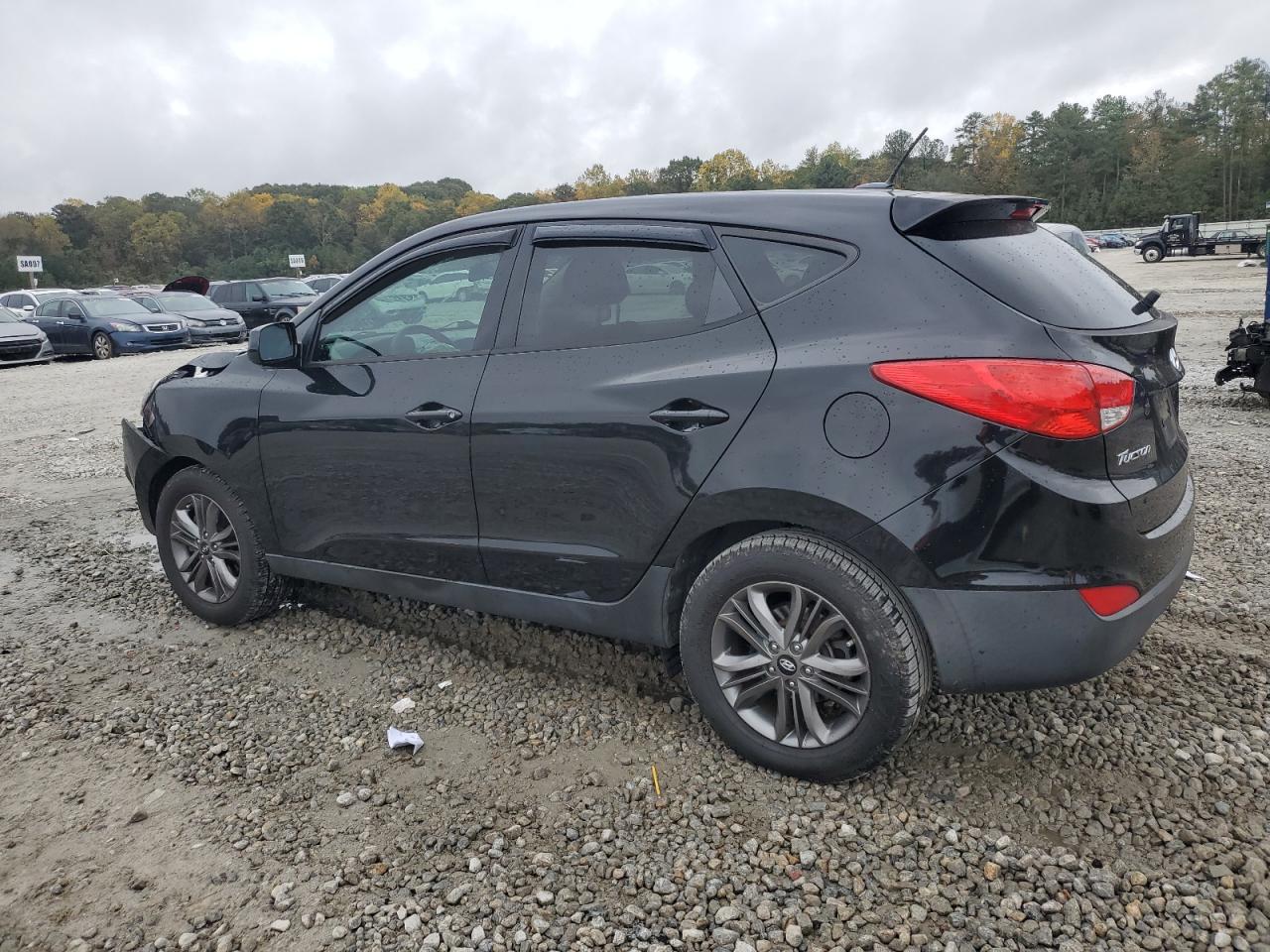 2015 Hyundai Tucson - Image 2