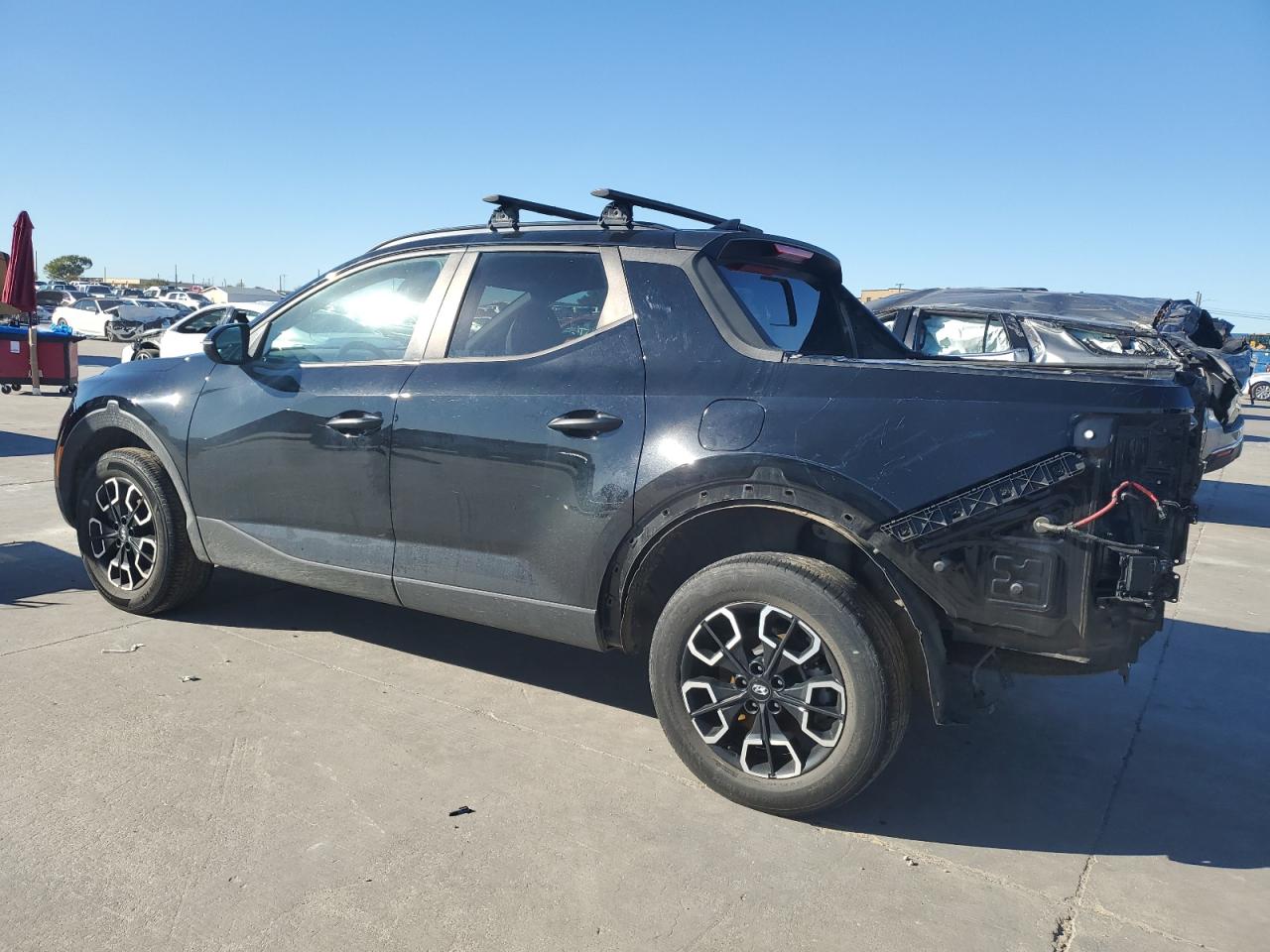 2022 Hyundai Santa Cruz - Image 2