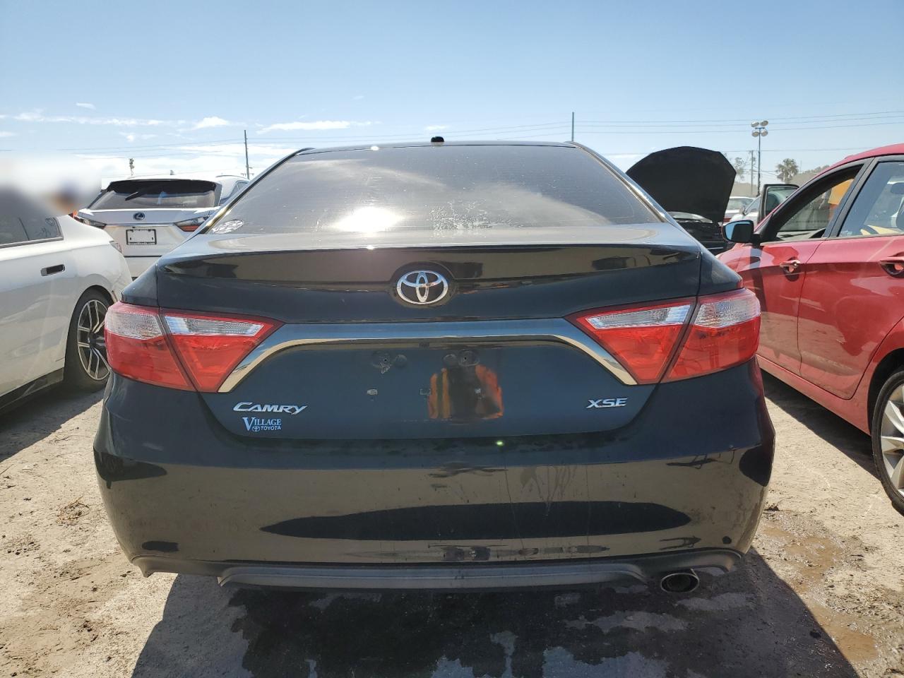 VIN 4T1BF1FK4GU572886 2016 TOYOTA CAMRY no.6