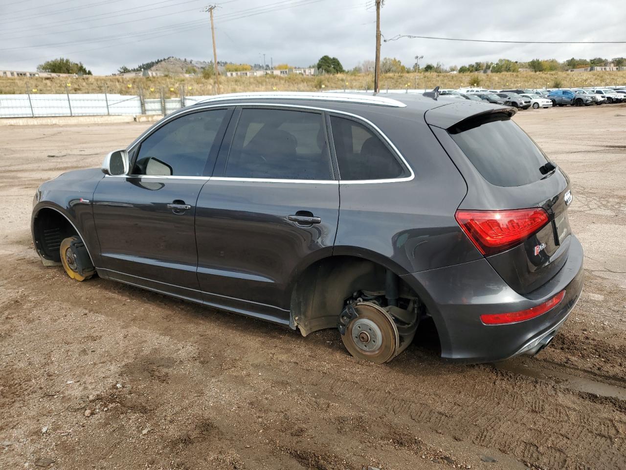 2014 Audi SQ5 - Image 2