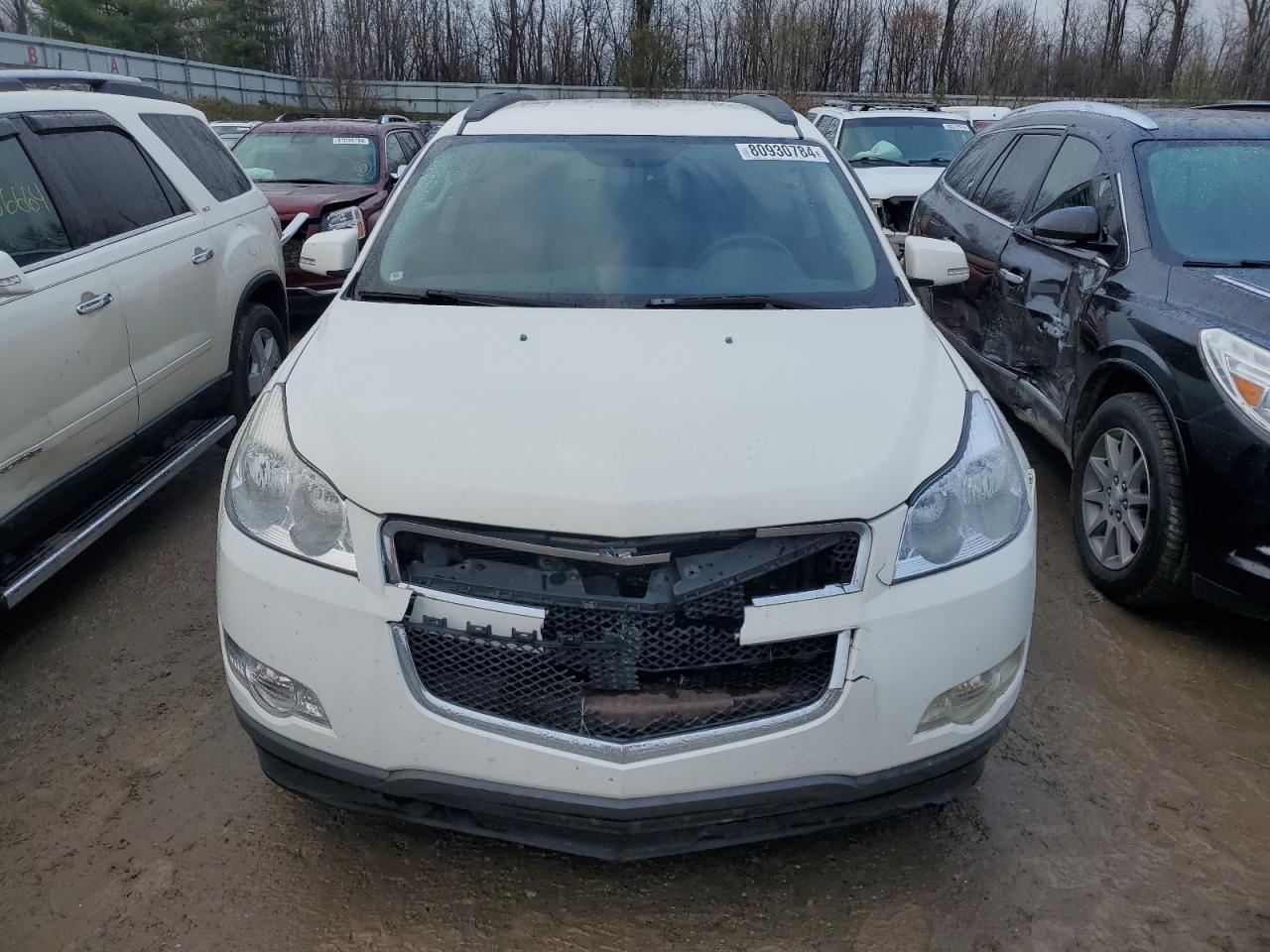 2011 Chevrolet Traverse - Image 5