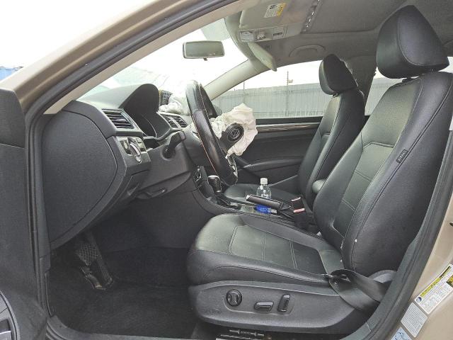  VOLKSWAGEN PASSAT 2016 tan