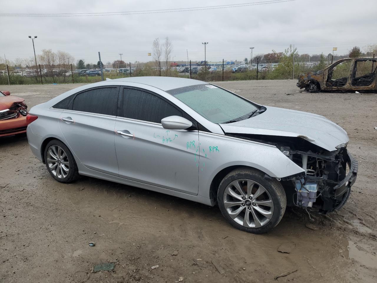2012 Hyundai Sonata - Image 4