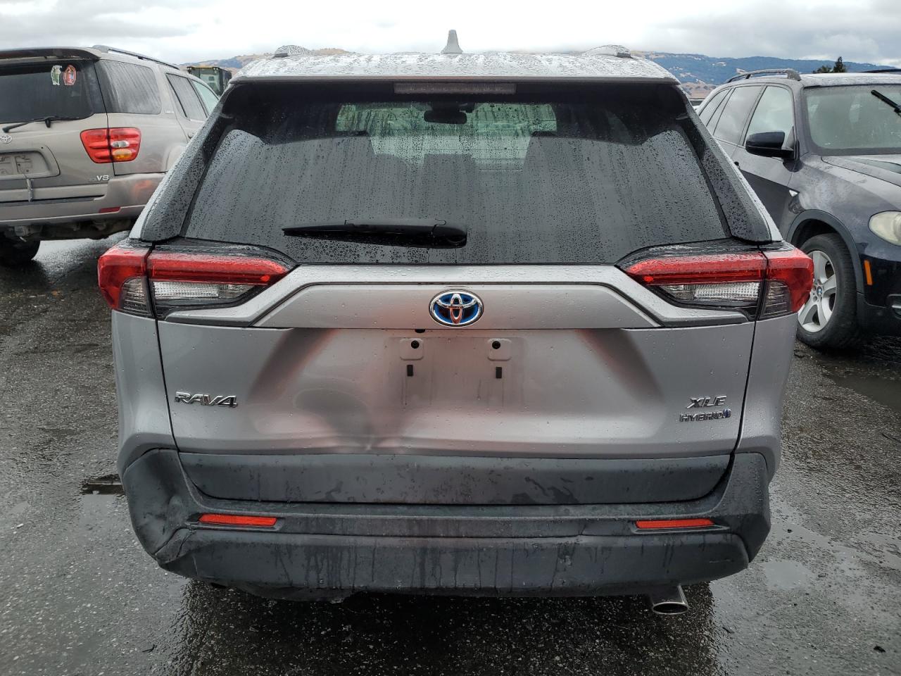 2020 Toyota RAV 4 - Image 6