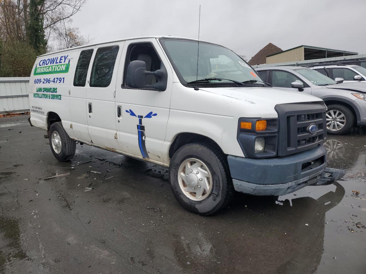 2011 Ford Econoline - Image 4