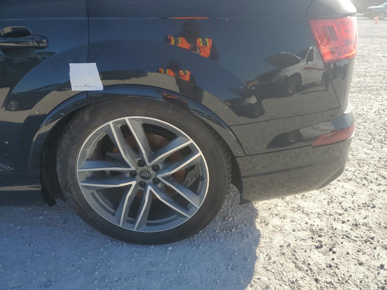 2017 Audi Q7 - Image 13