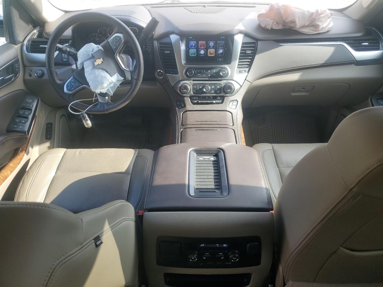 2017 Chevrolet Suburban - Image 8