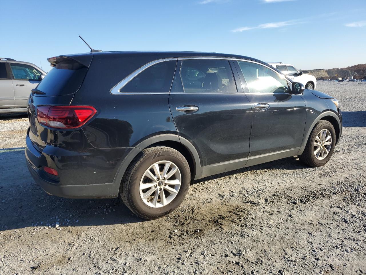 2020 Kia Sorento - Image 3