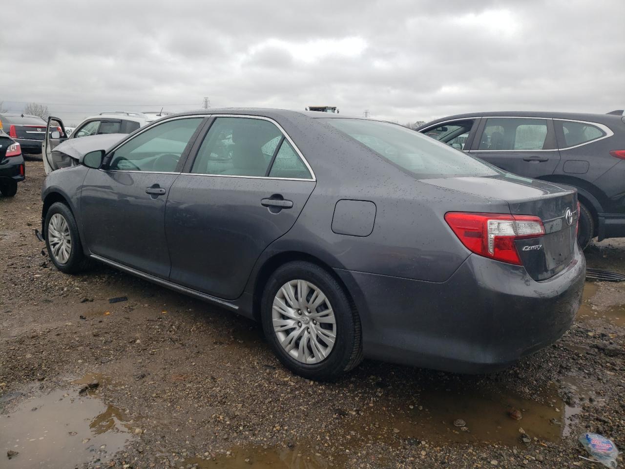 VIN 4T4BF1FK2DR310382 2013 TOYOTA CAMRY no.2