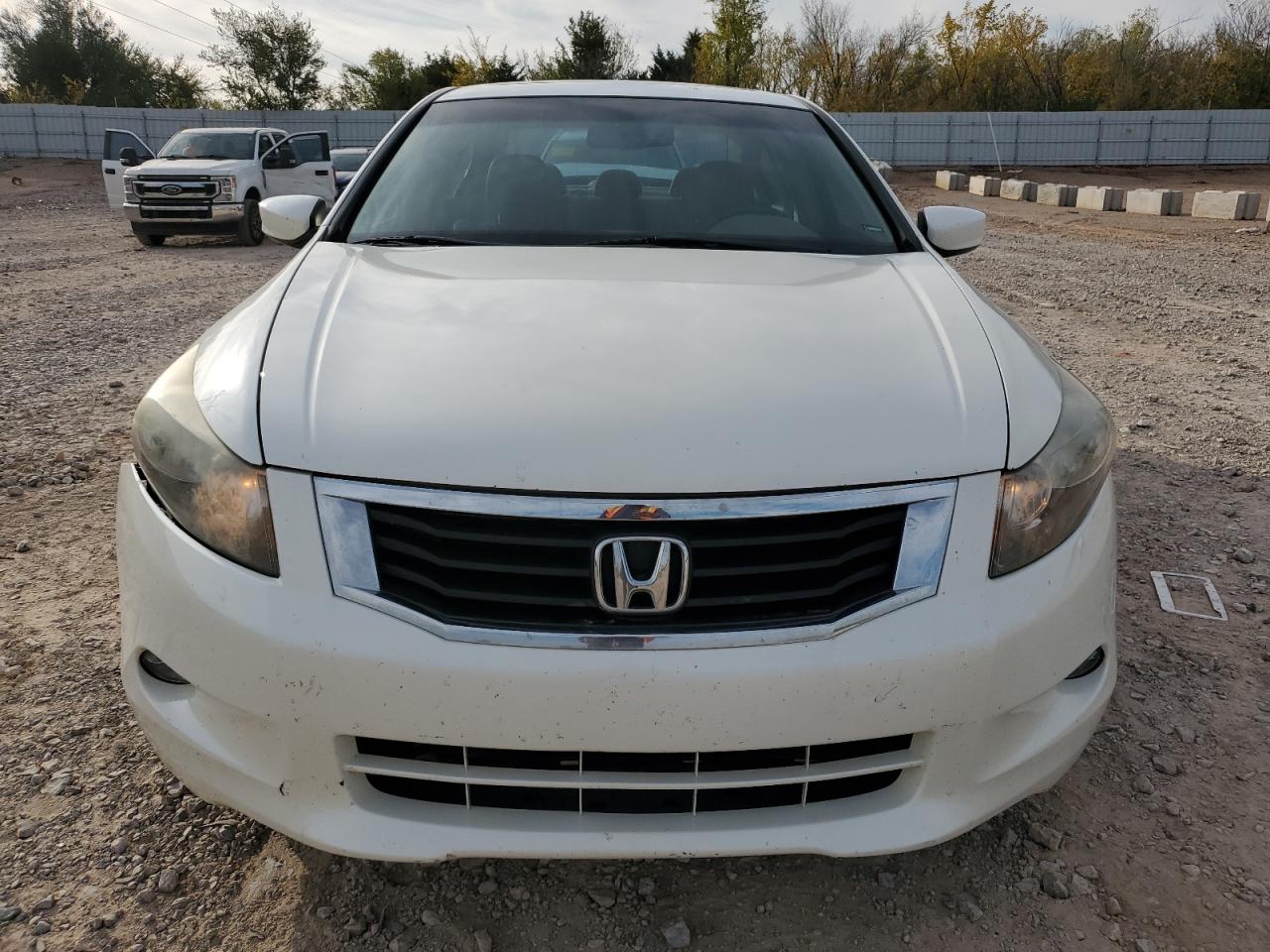 2009 Honda Accord - Image 5