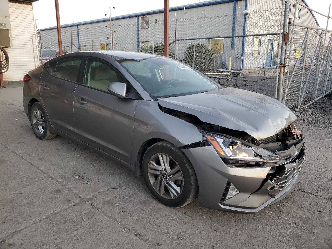 2020 Hyundai Elantra - Image 4